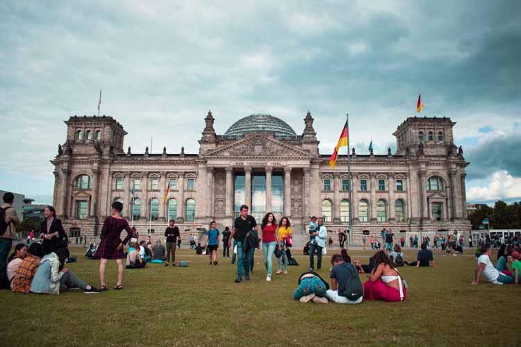 Guide to Health Insurance in Germany for Foreigners - 2025